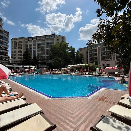 Admiral Plaza Colorful Sunny Beach