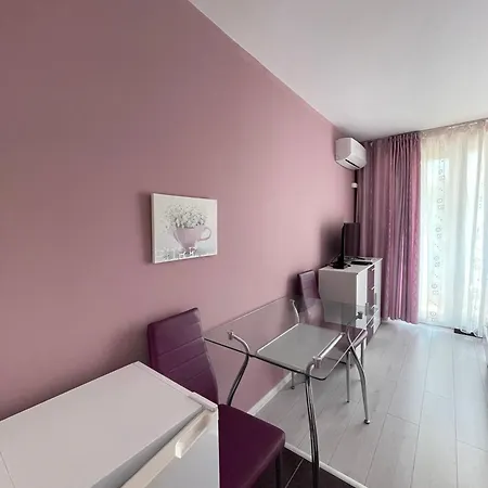 Apartment Admiral Plaza Colorful *