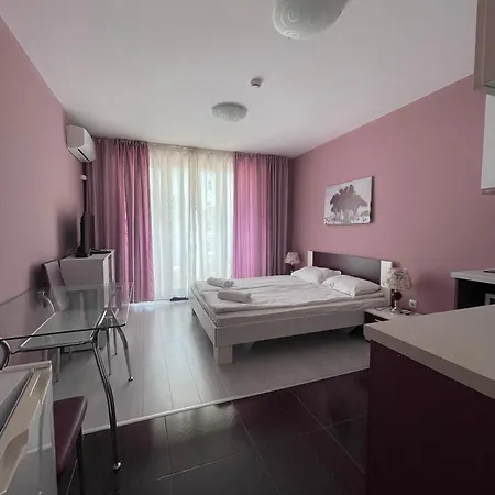 Apartment Admiral Plaza Colorful