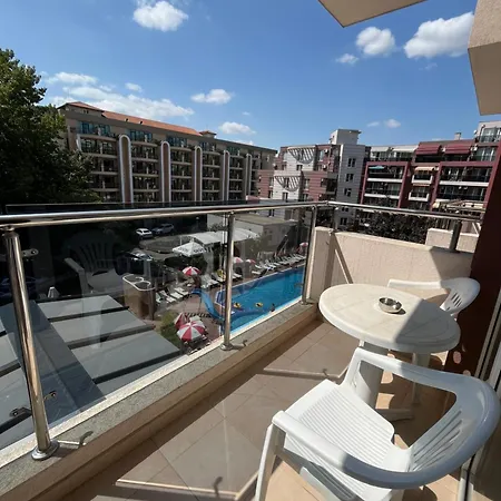 Apartment Admiral Plaza Colorful Sunny Beach